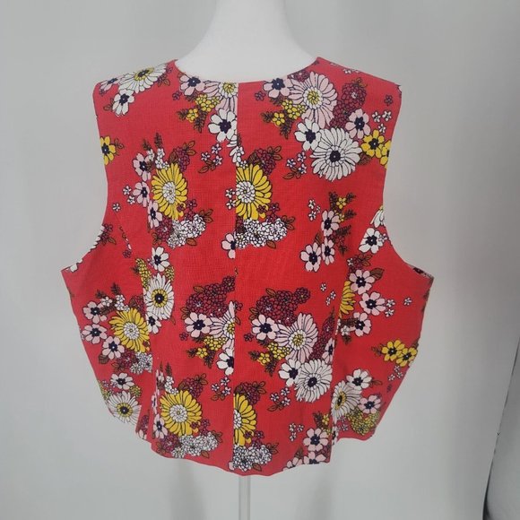 Modcloth Splash Of Inspiration Red Floral Vest 3 Button Women's Size 4X - Picture 6 of 8